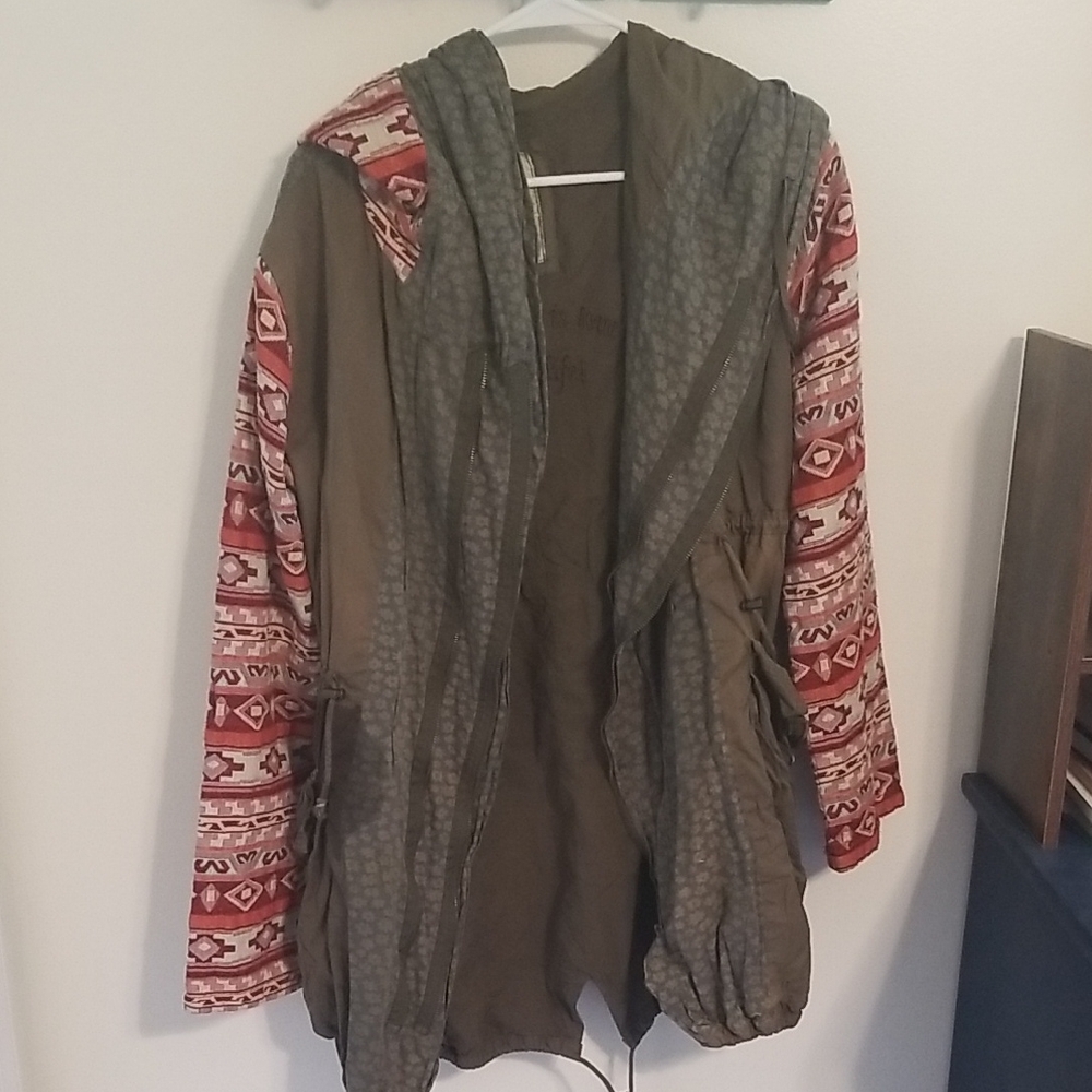 Stylish Women's Jacket with Red Patterned Sleeves